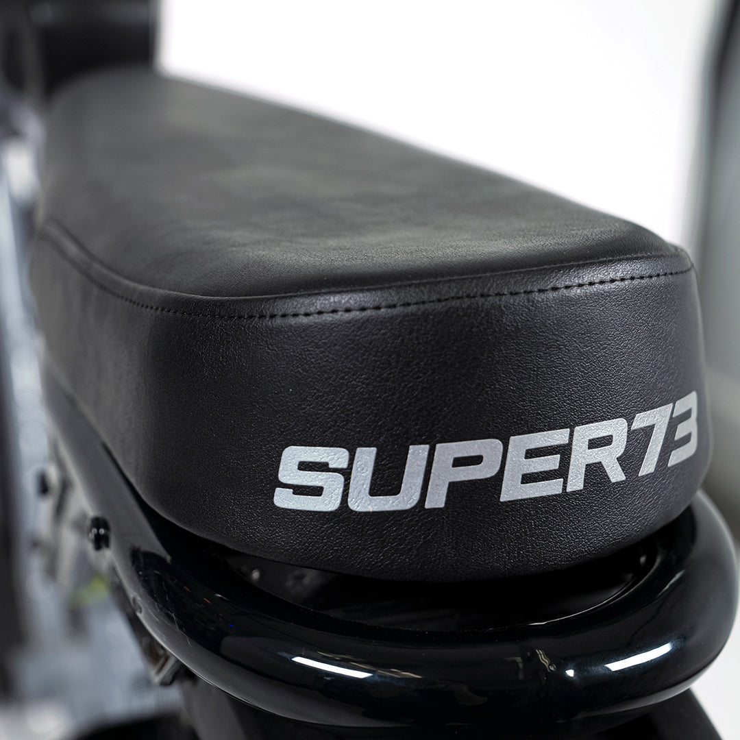 Black 2-Up Seat View 1